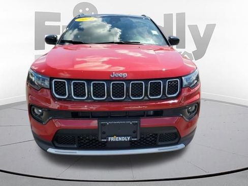 Used 2024 Jeep Compass Limited AWD/4WD image 8