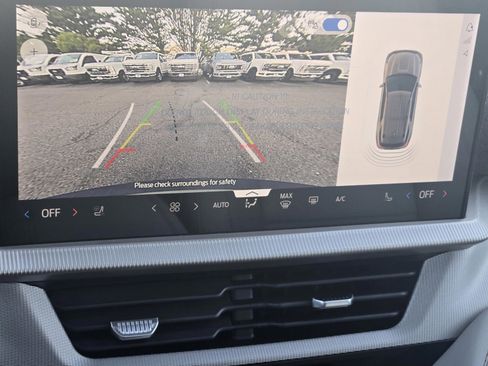 New 2026 Ford Explorer Active w/ Active Comfort Package image 12