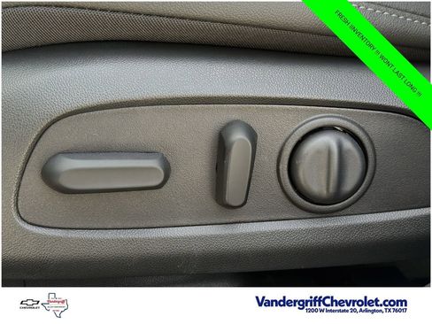 New 2026 Chevrolet Trax ACTIV w/ Driver Confidence Package FWD image 19