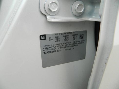 Used 2012 Chevrolet Volt Premium w/ Premium Trim Package image 26