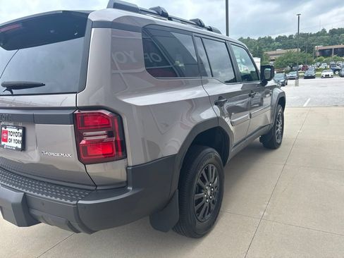 Used 2025 Toyota Land Cruiser 1958 AWD/4WD image 4
