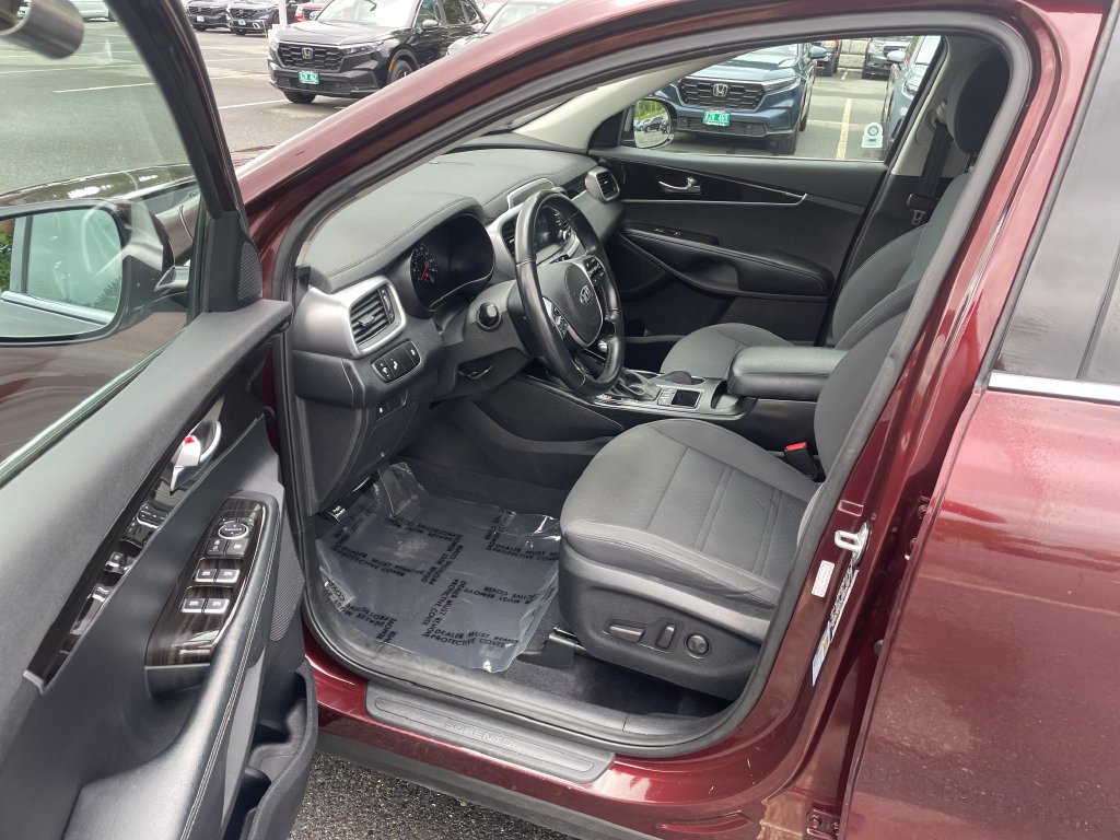 Used 2020 Kia Sorento LX w/ LX I4 Convenience Package AWD/4WD image 17