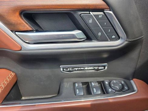 Certified 2025 GMC Sierra 1500 Denali Ultimate AWD/4WD image 35
