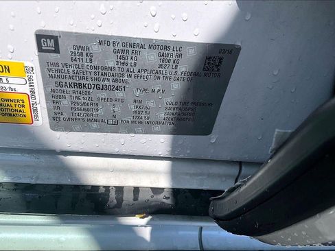 Used 2016 Buick Enclave Leather w/ Trailering Package FWD image 4