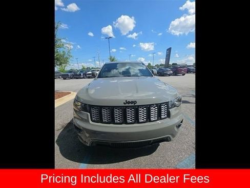 Used 2021 Jeep Grand Cherokee Laredo X RWD image 14