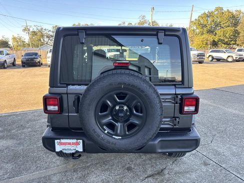 New 2026 Jeep Wrangler Sport AWD/4WD image 5
