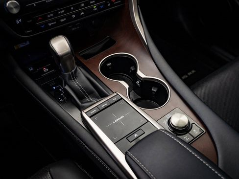 Certified 2022 Lexus RX 350 AWD w/ Premium Package image 31