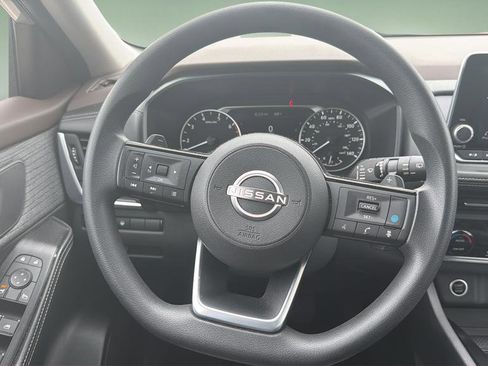 Certified 2023 Nissan Rogue SV AWD/4WD image 9