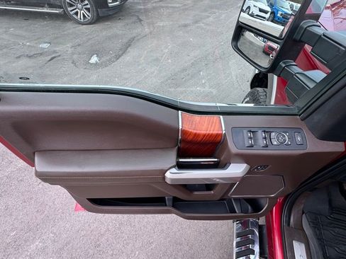 Used 2019 Ford F250 King Ranch w/ Chrome Package image 16