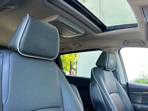 Used 2024 Honda Odyssey Elite image 24
