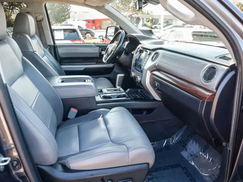 Used 2021 Toyota Tundra Limited w/ Limited Premium Package image 17