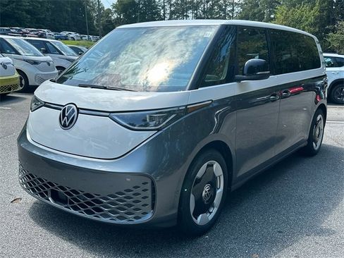New 2025 Volkswagen ID. Buzz Pro S image 3