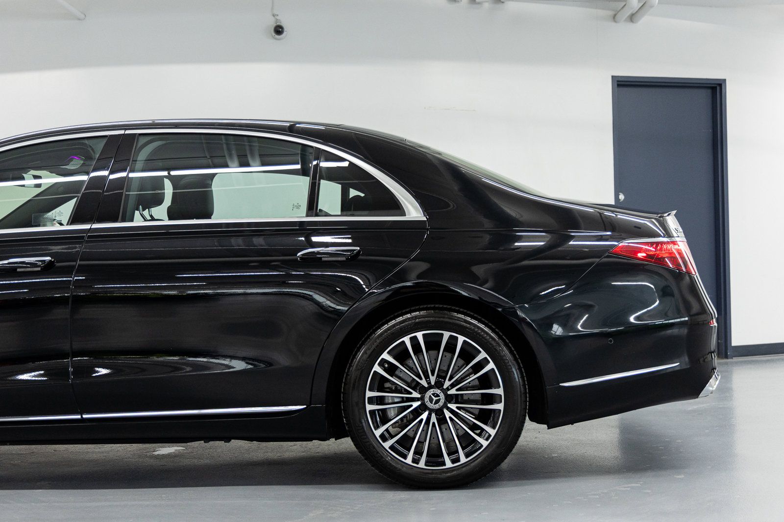 Used 2024 Mercedes-Benz S 580 4MATIC Sedan image 13