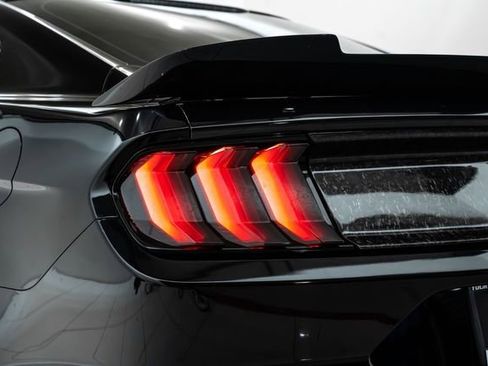 Used 2019 Ford Mustang GT w/ GT Performance Package RWD image 11