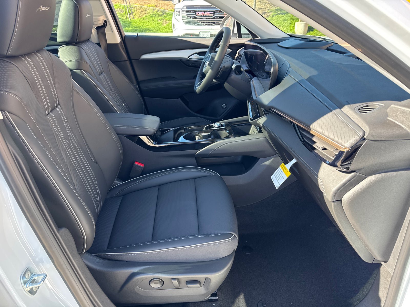 Used 2026 Buick Envision Avenir AWD/4WD image 16