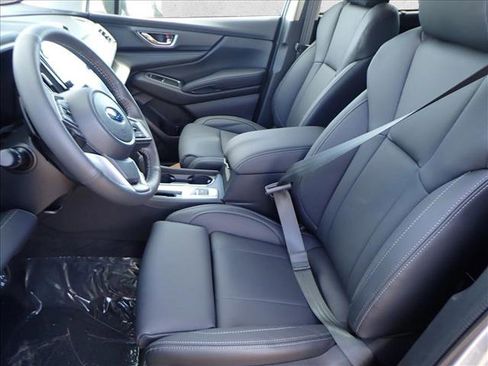 New 2025 Subaru Ascent Limited image 13