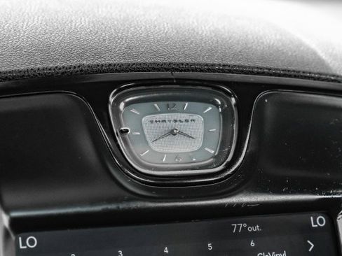 Used 2022 Chrysler 300 S image 24