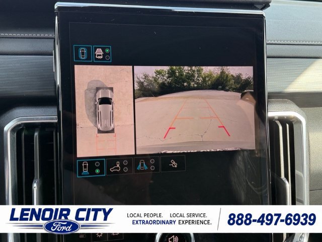 Used 2026 GMC Acadia Elevation w/ Elevation Premium Package FWD image 24