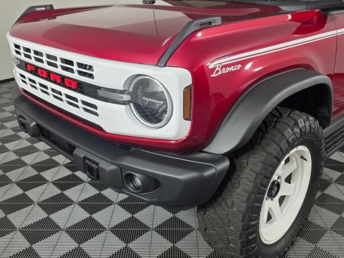 Used 2025 Ford Bronco Heritage Edition AWD/4WD image 9