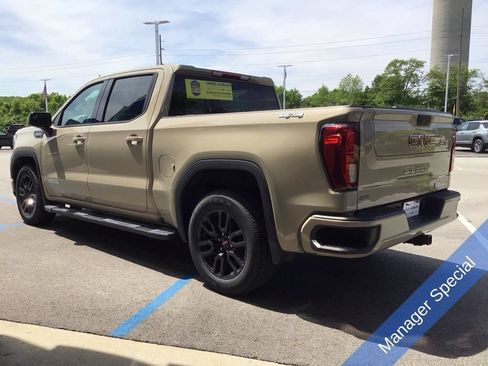 Used 2022 GMC Sierra 1500 Elevation AWD/4WD image 10