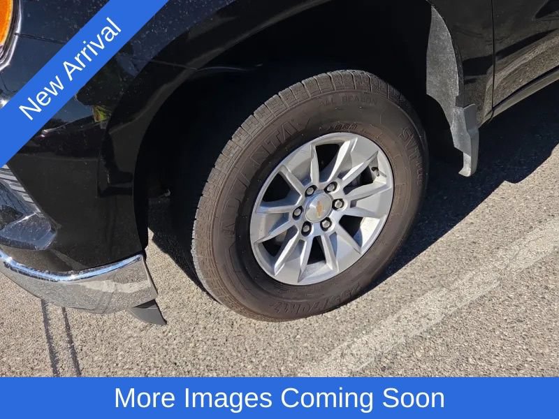 Used 2025 Chevrolet Silverado 1500 LT RWD image 6