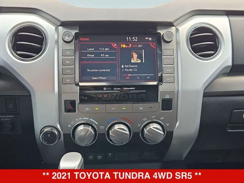 Used 2021 Toyota Tundra SR5 w/ SR5 Upgrade Package AWD/4WD image 28