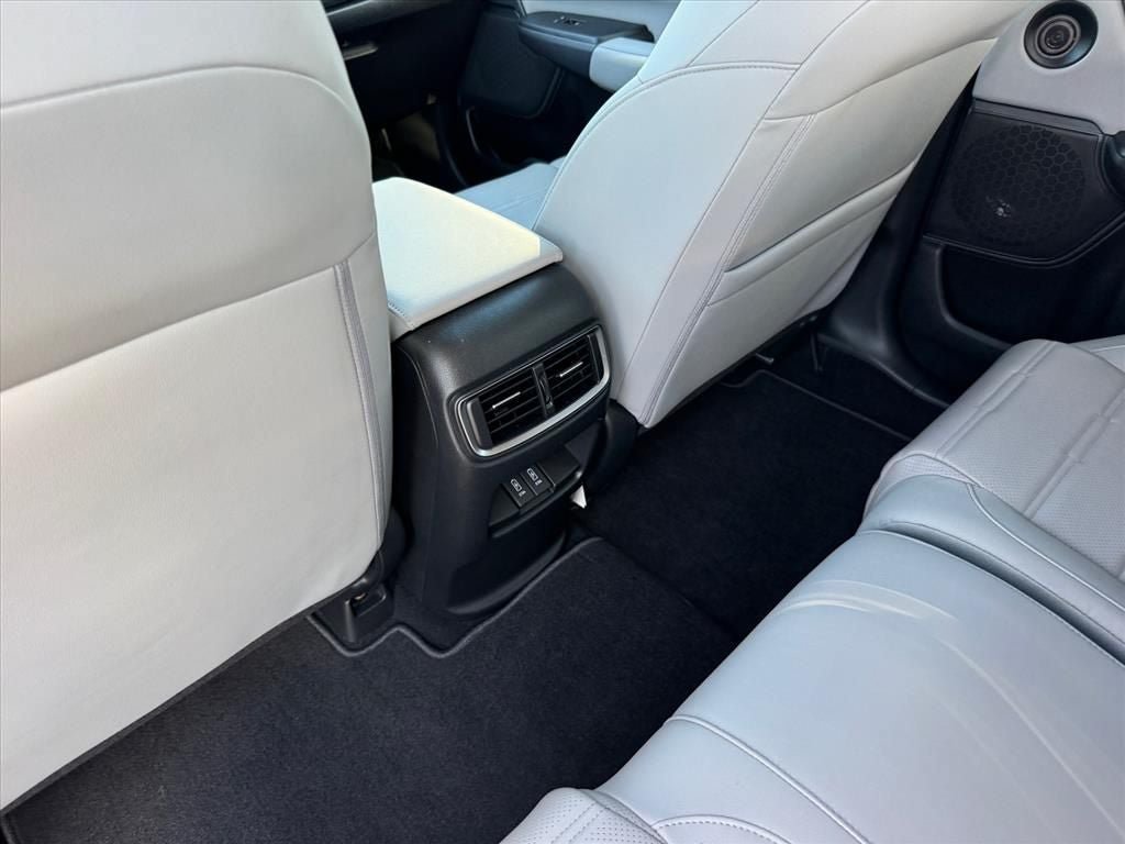 Used 2021 Honda CR-V Touring image 12