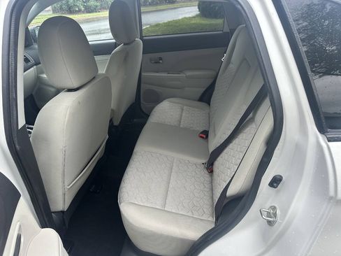 Used 2020 Mitsubishi Outlander Sport ES FWD image 10
