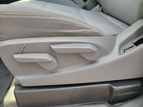 Used 2017 GMC Sierra 1500 2WD Regular Cab image 19
