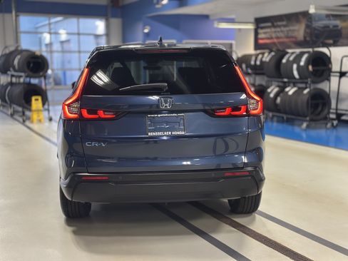 Used 2024 Honda CR-V EX-L image 6