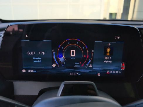 Used 2024 Chevrolet Traverse RS image 23