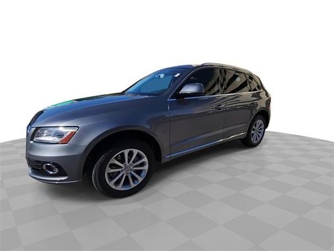 Used 2015 Audi Q5 2.0T Premium Plus w/ Technology Package image 4