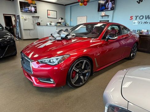 Used 2020 INFINITI Q60 Red Sport 400 w/ Proactive Package image 7
