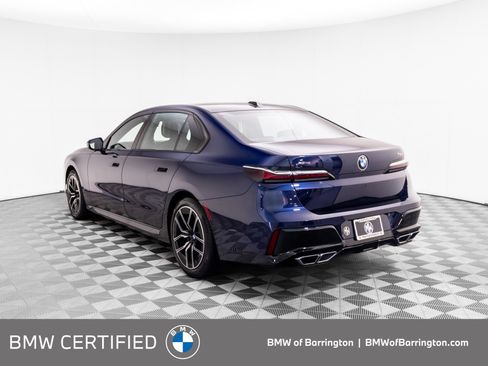 Certified 2023 BMW 760i xDrive AWD/4WD image 3