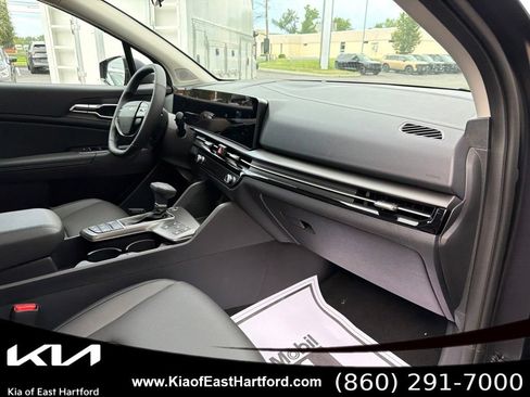 New 2026 Kia Sportage SX AWD/4WD image 12