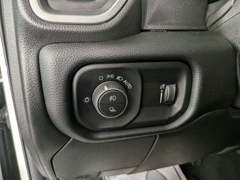 Certified 2024 RAM 2500 Big Horn w/ Bed Utility Group image 17