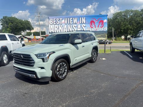 Used 2025 Toyota Sequoia Limited AWD/4WD image 1