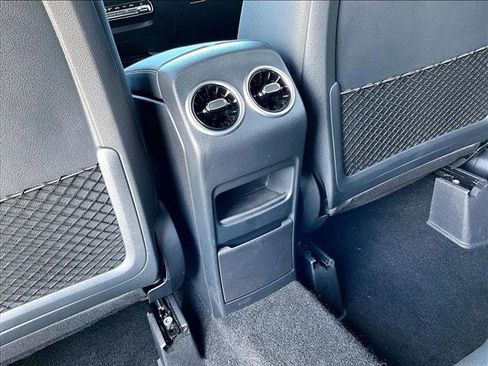 Used 2025 Mercedes-Benz GLA 250 GLA 250 image 25