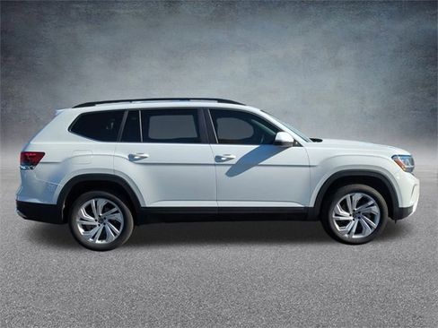 Used 2021 Volkswagen Atlas SE w/ Panoramic Sunroof Package image 10