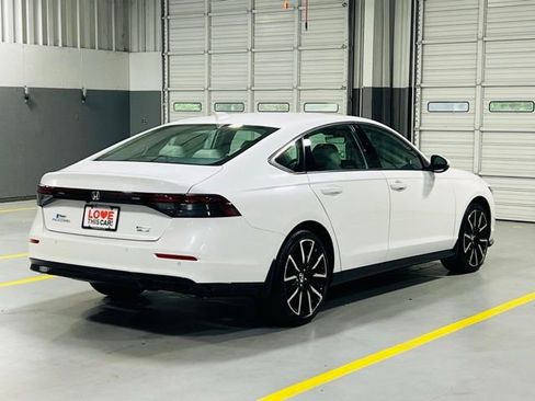 New 2026 Honda Accord Touring image 21