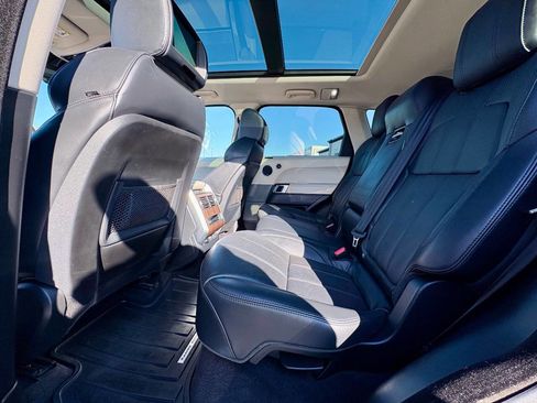 Used 2014 Land Rover Range Rover Sport HSE image 22