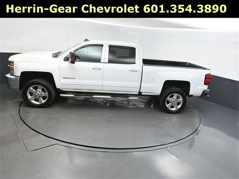 Used 2016 Chevrolet Silverado 2500 LT image 29