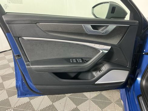 Used 2024 Audi RS 6 performance AWD/4WD image 19