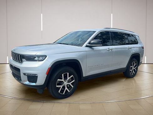 Used 2023 Jeep Grand Cherokee L Limited w/ Luxury Tech Group II AWD/4WD image 1
