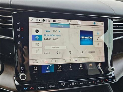 Used 2023 Jeep Grand Wagoneer Series II image 13