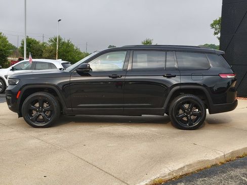 Used 2023 Jeep Grand Cherokee L Limited w/ Luxury Tech Group II AWD/4WD image 8