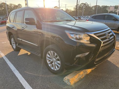 Used 2017 Lexus GX 460 Premium image 1