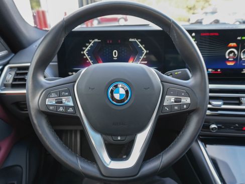 Certified 2023 BMW i4 eDrive40 image 19