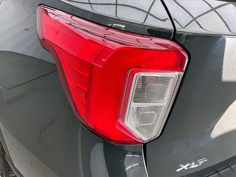 Used 2023 Ford Explorer XLT w/ Equipment Group 202A image 26