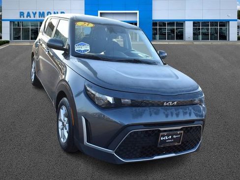 Certified 2023 Kia Soul LX w/ LX Technology Package image 9